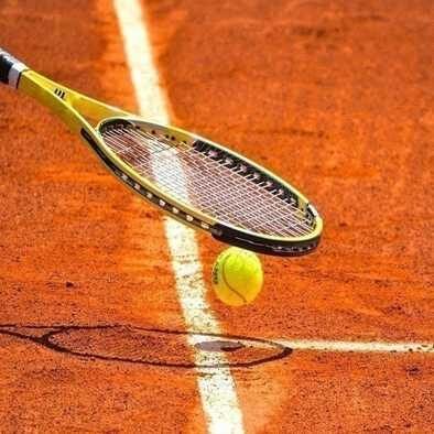 Tennis-Club de Carnon (au pied de notre immeuble)
